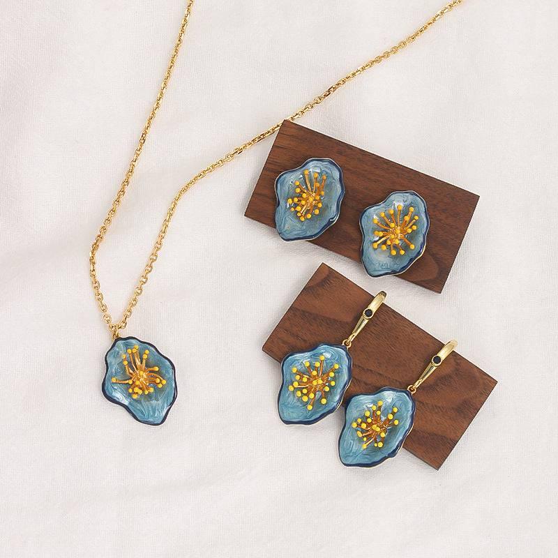 Vintage Glazed Floral Stud Earrings - Passion Pulse Adult