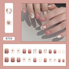 Elegant Floral Design Press-On Nail Set Wearing Short Flowers