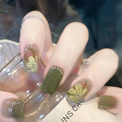 Fresh and Elegant Camellia Wearable Nails