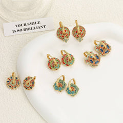 Chinese-style earrings with a luxurious and sophisticated vibe