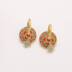 Chinese-style earrings with a luxurious and sophisticated vibe